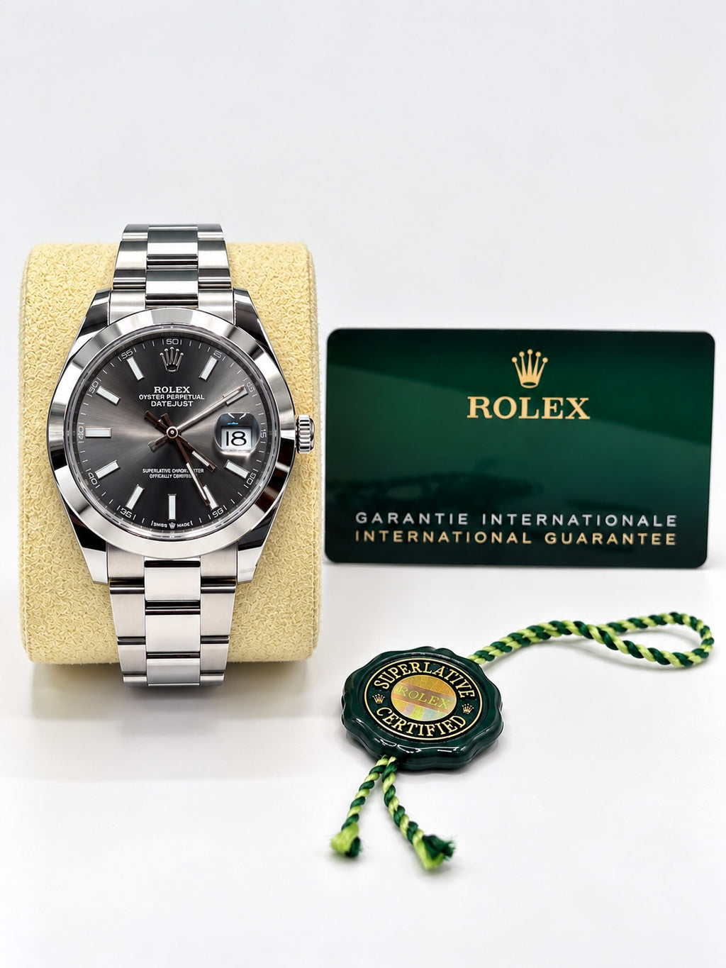 Rolex Datejust 41 126300 Silver Dial Smooth Bezel 2025 Watch & Card Excellent