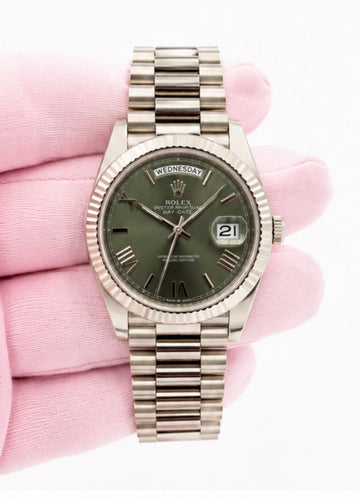 Rolex Day-Date 40 Olive Green Bevelled Roman Dial on President 228239 Card 2018